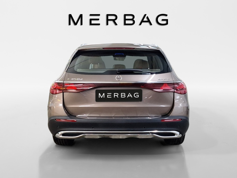 Mercedes-Benz E 450 d 4MATIC T-Modell All-Terrain Pano, 360°, AHK, HUD — photo 4