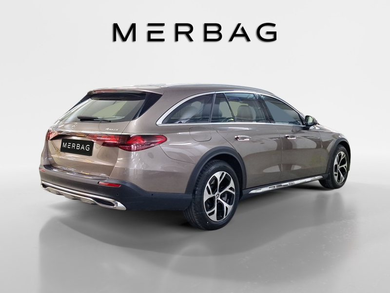 Mercedes-Benz E 450 d 4MATIC T-Modell All-Terrain Pano, 360°, AHK, HUD — photo 5