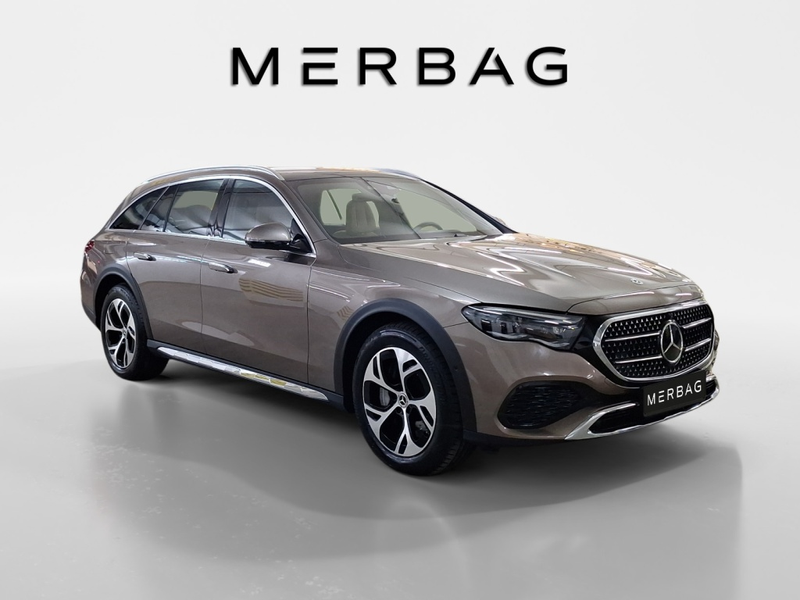 Mercedes-Benz E 450 d 4MATIC T-Modell All-Terrain Pano, 360°, AHK, HUD — photo 7