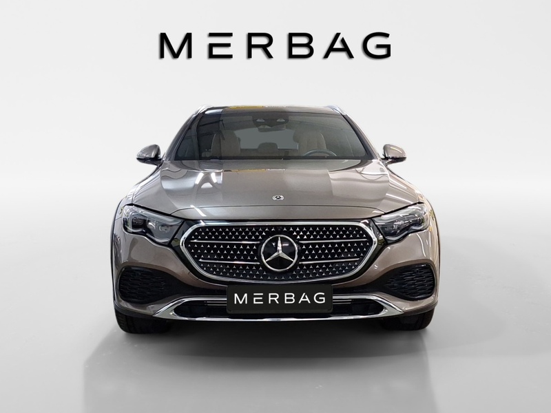 Mercedes-Benz E 450 d 4MATIC T-Modell All-Terrain Pano, 360°, AHK, HUD — photo 8