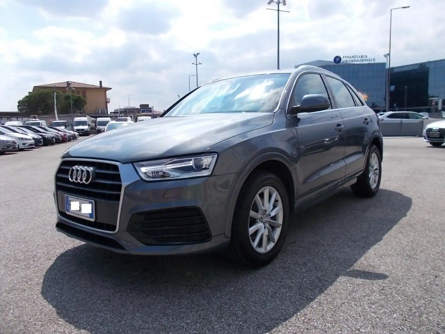 Audi Q3 2.0 TDI S tronic Business navi xeno Gris - 2