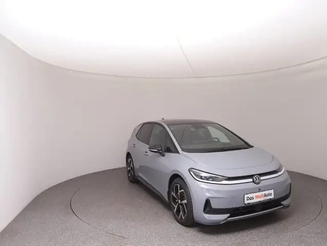 Volkswagen Id.3 view 2