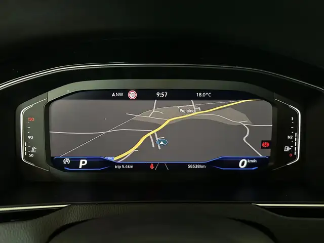 Volkswagen Passat view 27