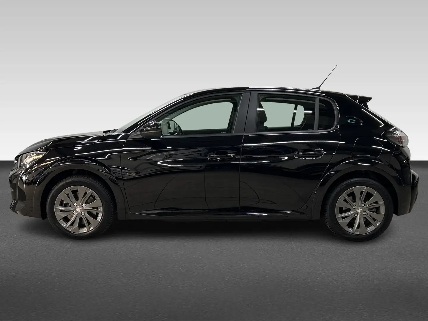 Peugeot e-208 EV 50KWH 136PK ACTIVE PACK CARPLAY TEL CRUISE LM N Schwarz - 2
