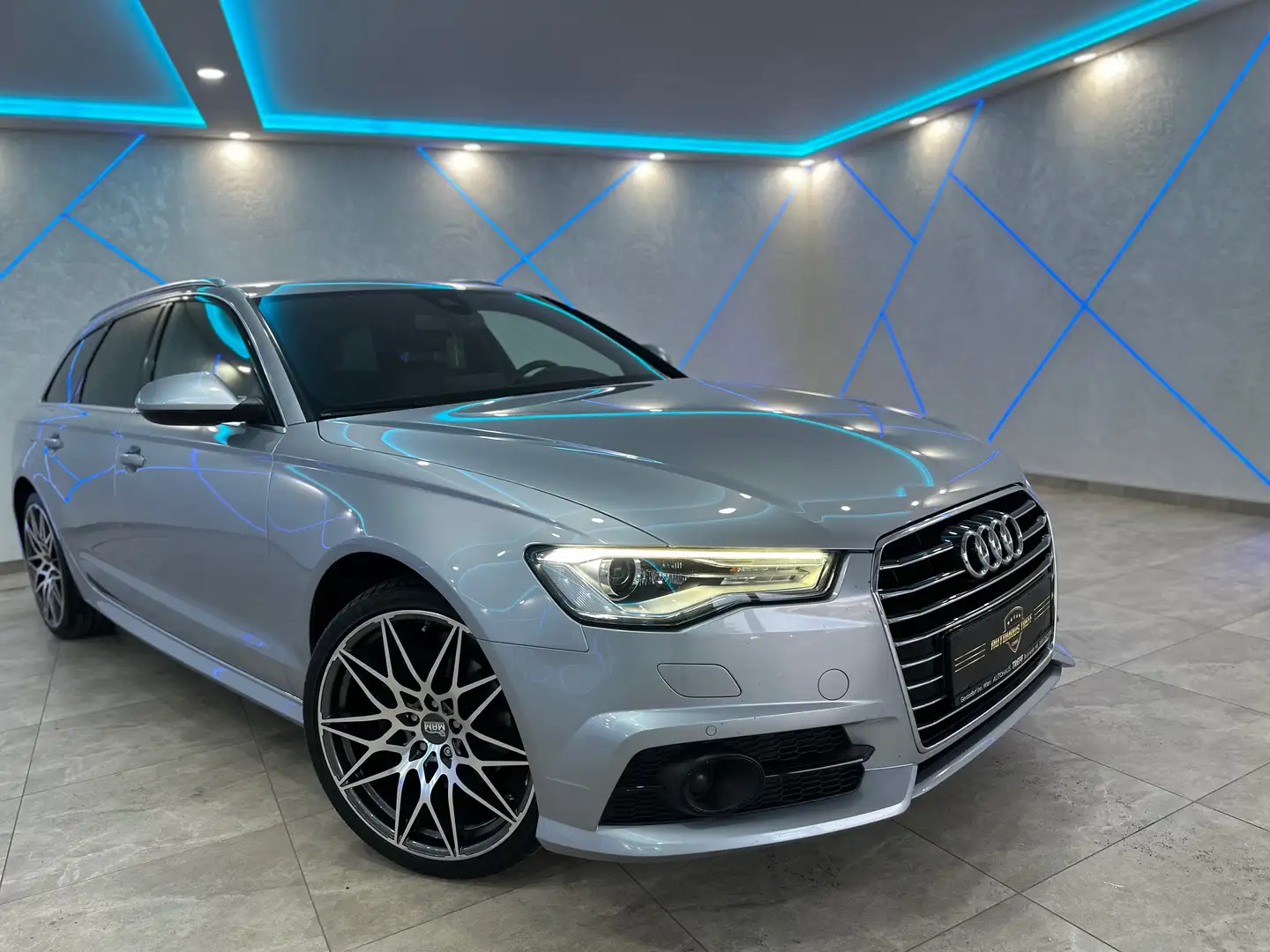 Audi A6 Avant 2,0 TDI ultra S-tronic*S-LINE*ACC*BOSE*LED* Silber - 2