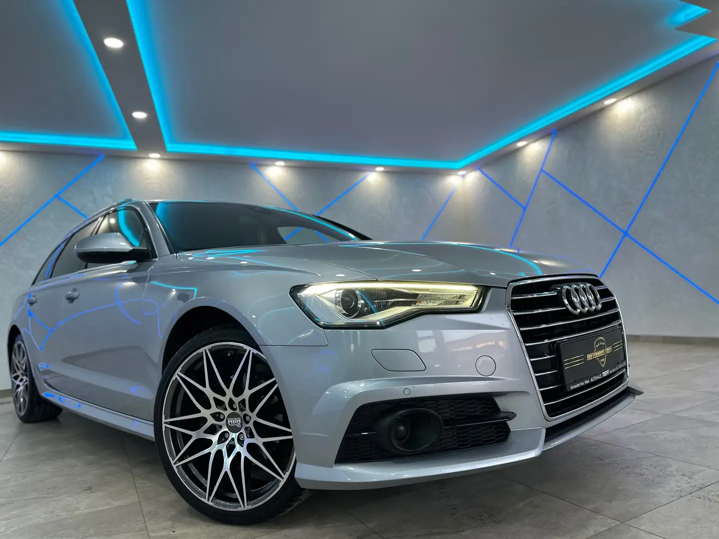 Audi A6 Avant 2,0 TDI ultra S-tronic*S-LINE*ACC*BOSE*LED* Silber - 1