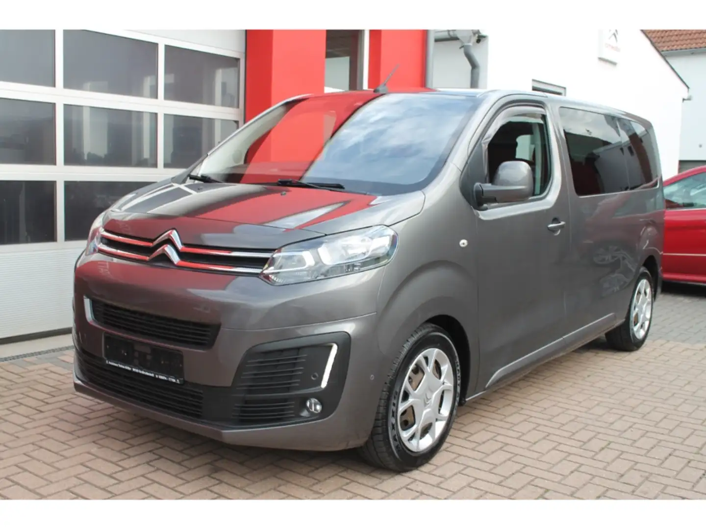 Citroen Spacetourer Business M BHDi150 AHK Kamera Shz Navi Šedá - 1