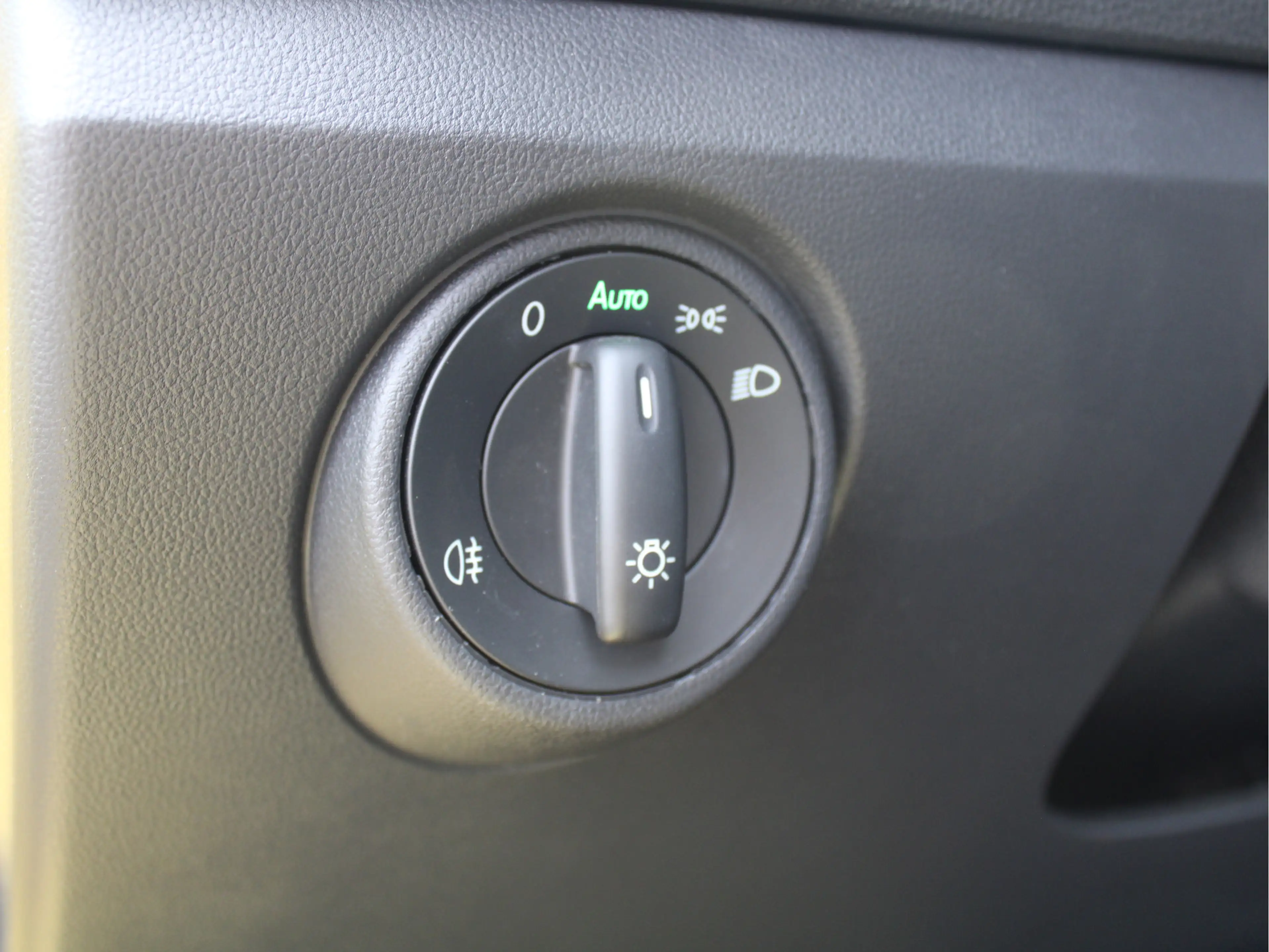 Skoda Citigo 1.0 Greentech Ambition CruiseControl/Bluetooth/Air — photo 7