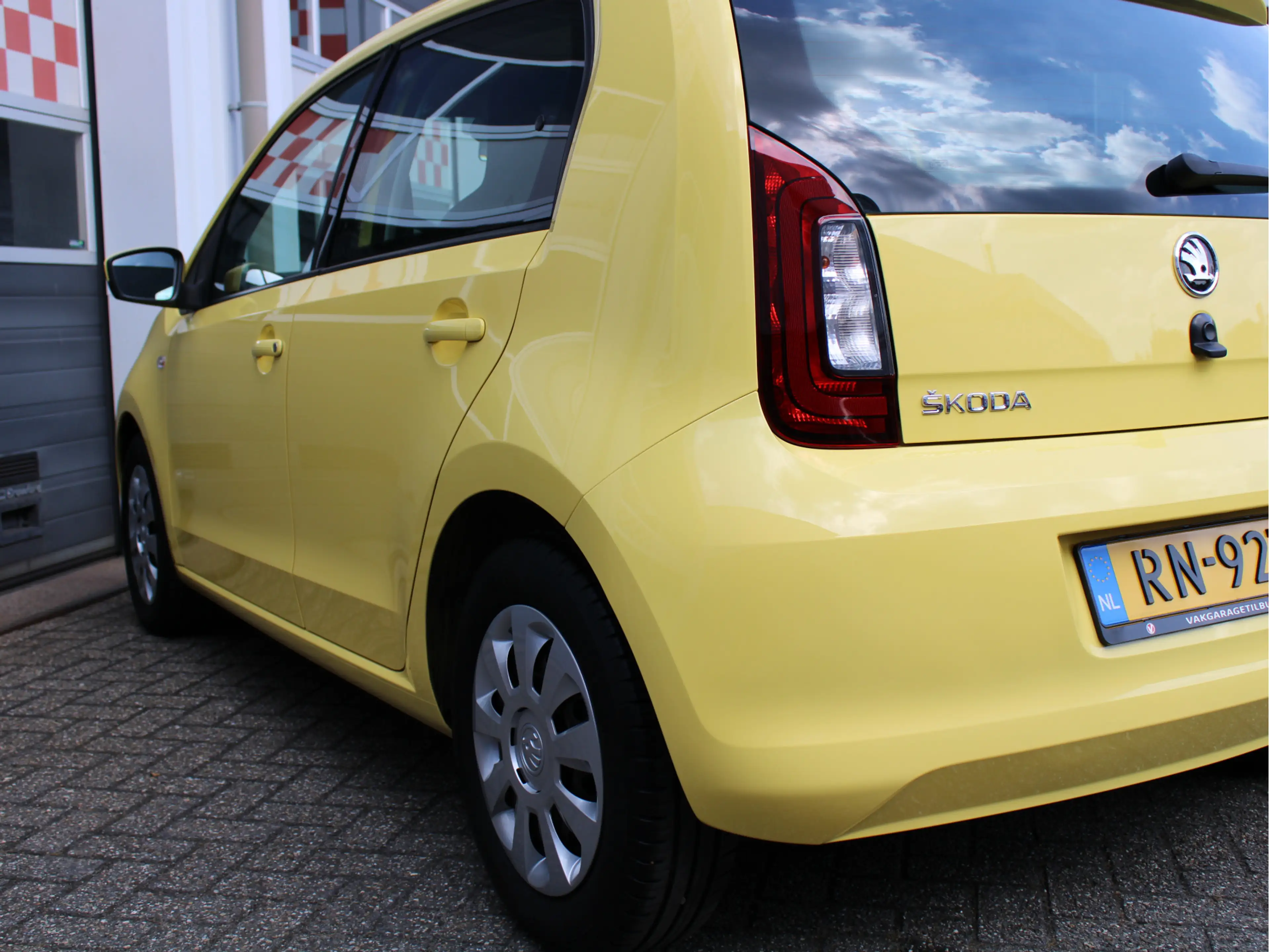 Skoda Citigo 1.0 Greentech Ambition CruiseControl/Bluetooth/Air — photo 45