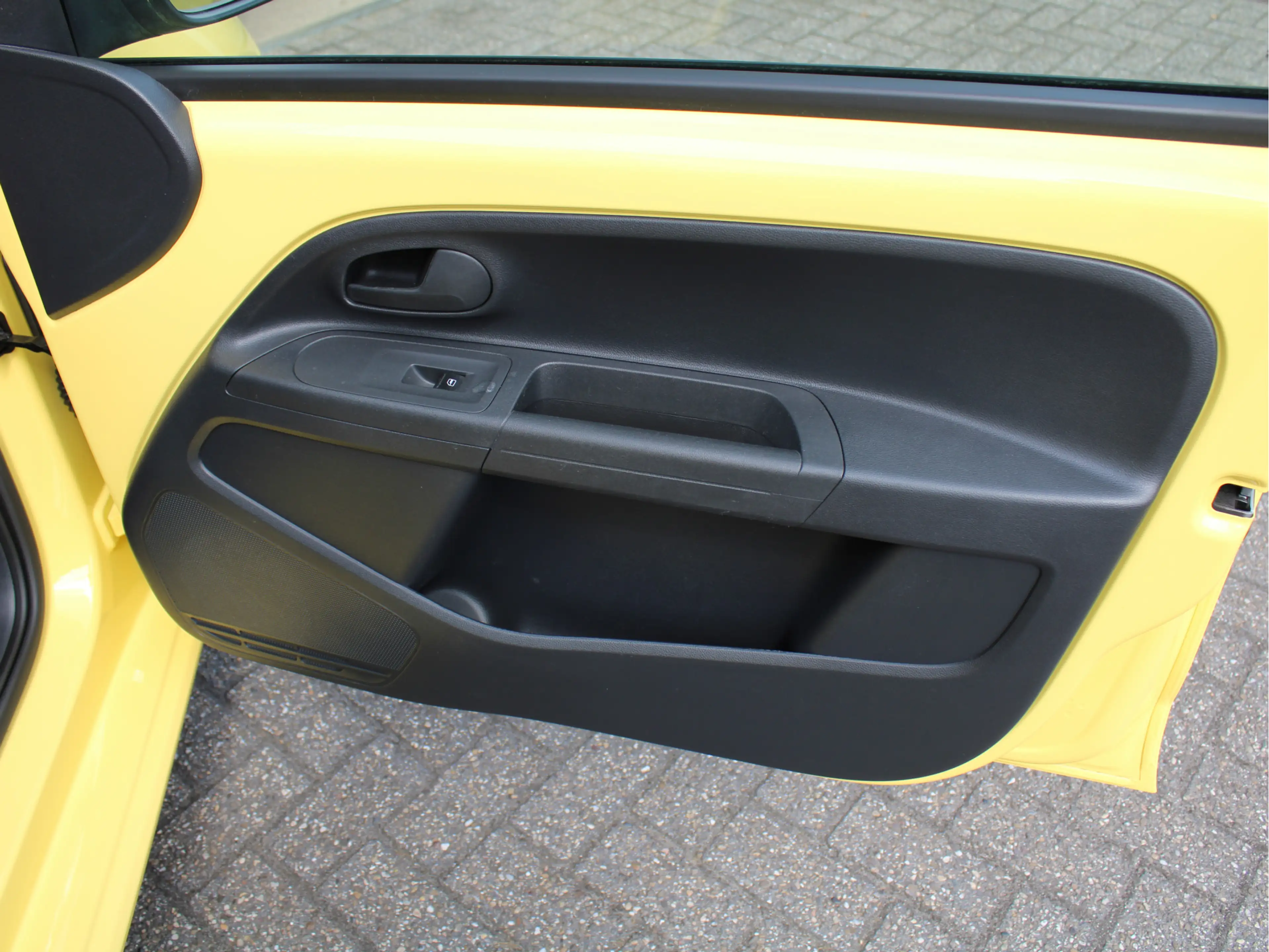 Skoda Citigo 1.0 Greentech Ambition CruiseControl/Bluetooth/Air — photo 27