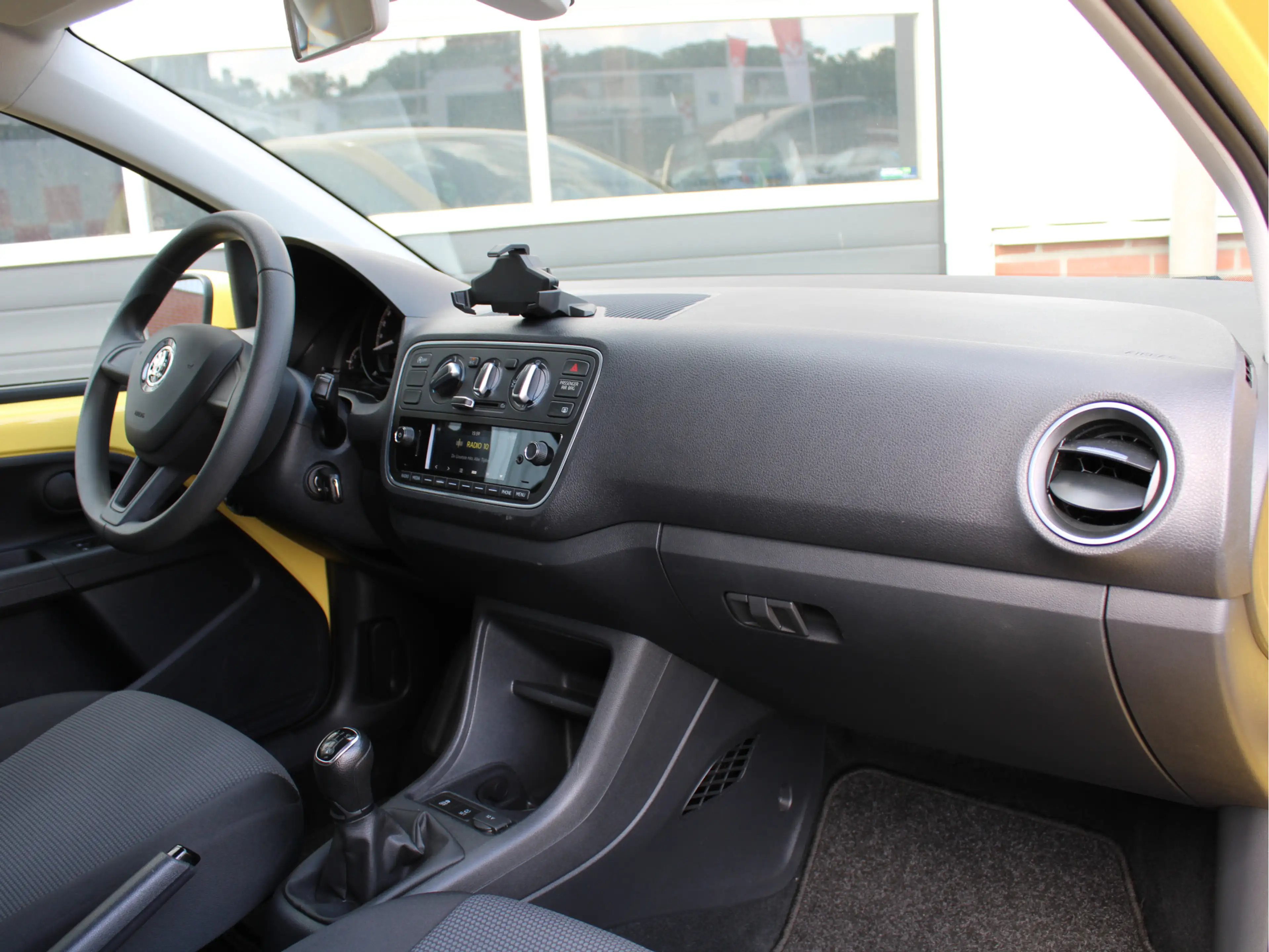 Skoda Citigo 1.0 Greentech Ambition CruiseControl/Bluetooth/Air — photo 30
