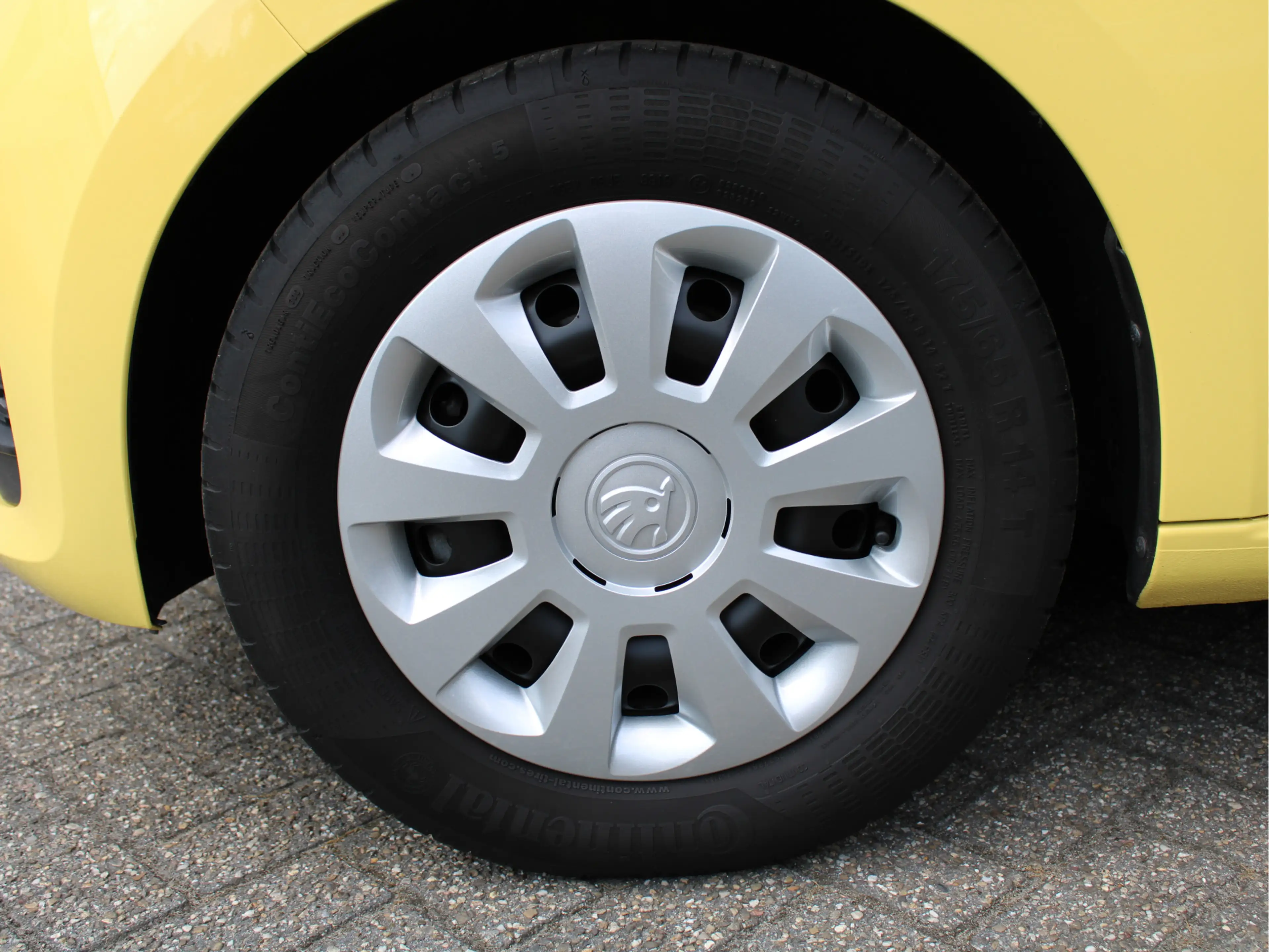 Skoda Citigo 1.0 Greentech Ambition CruiseControl/Bluetooth/Air — photo 32