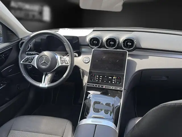 Mercedes-Benz C-Class view 15