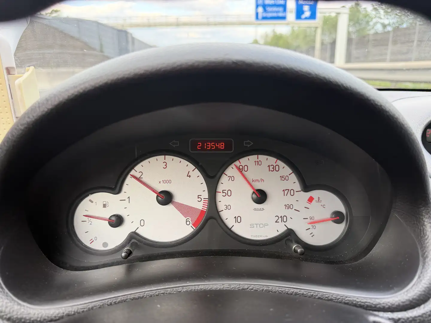 Peugeot 206 - 1