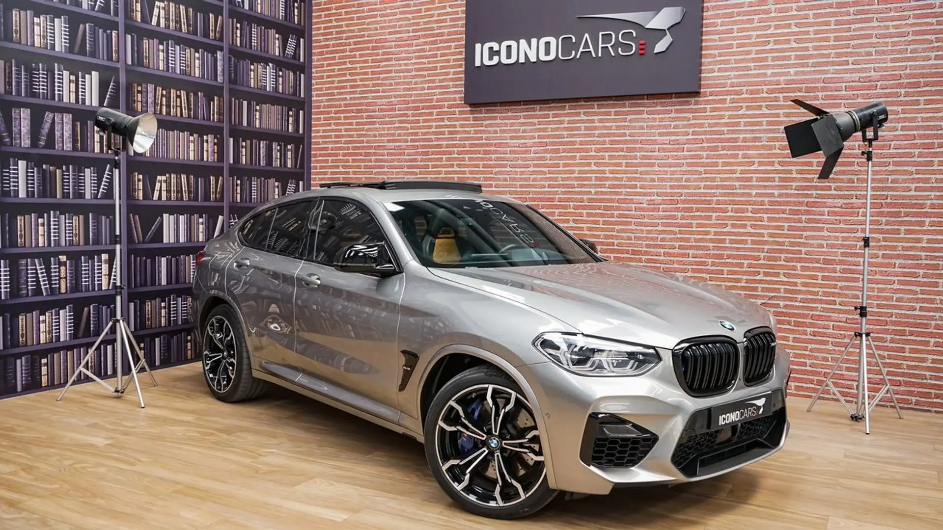 BMW X4 M Competition Zilver - 1