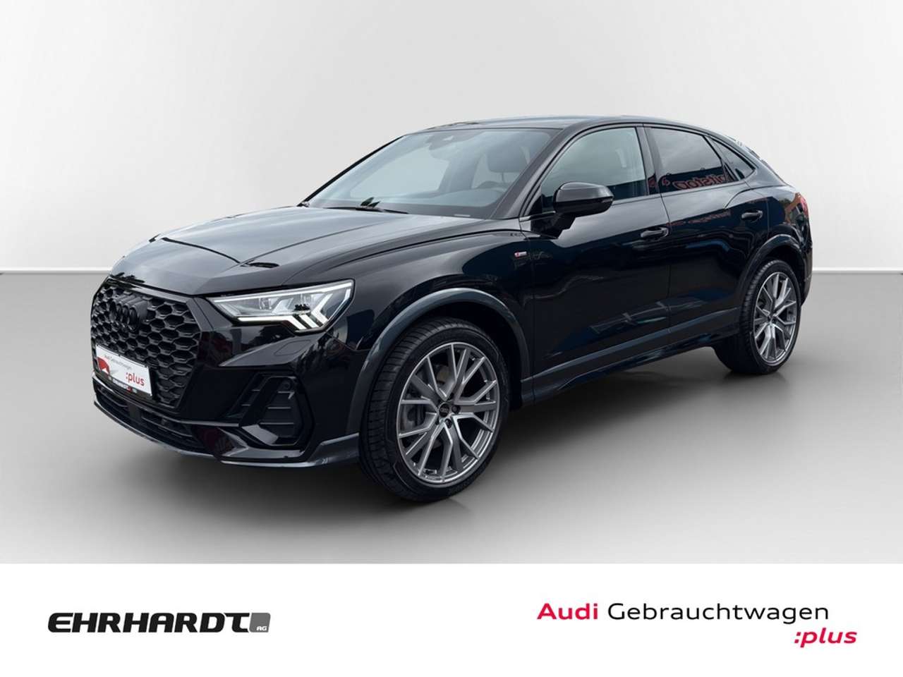 Audi Q3 — Audi Q3 Sportback 45 TFSI quattro S tronic S line MATRI...