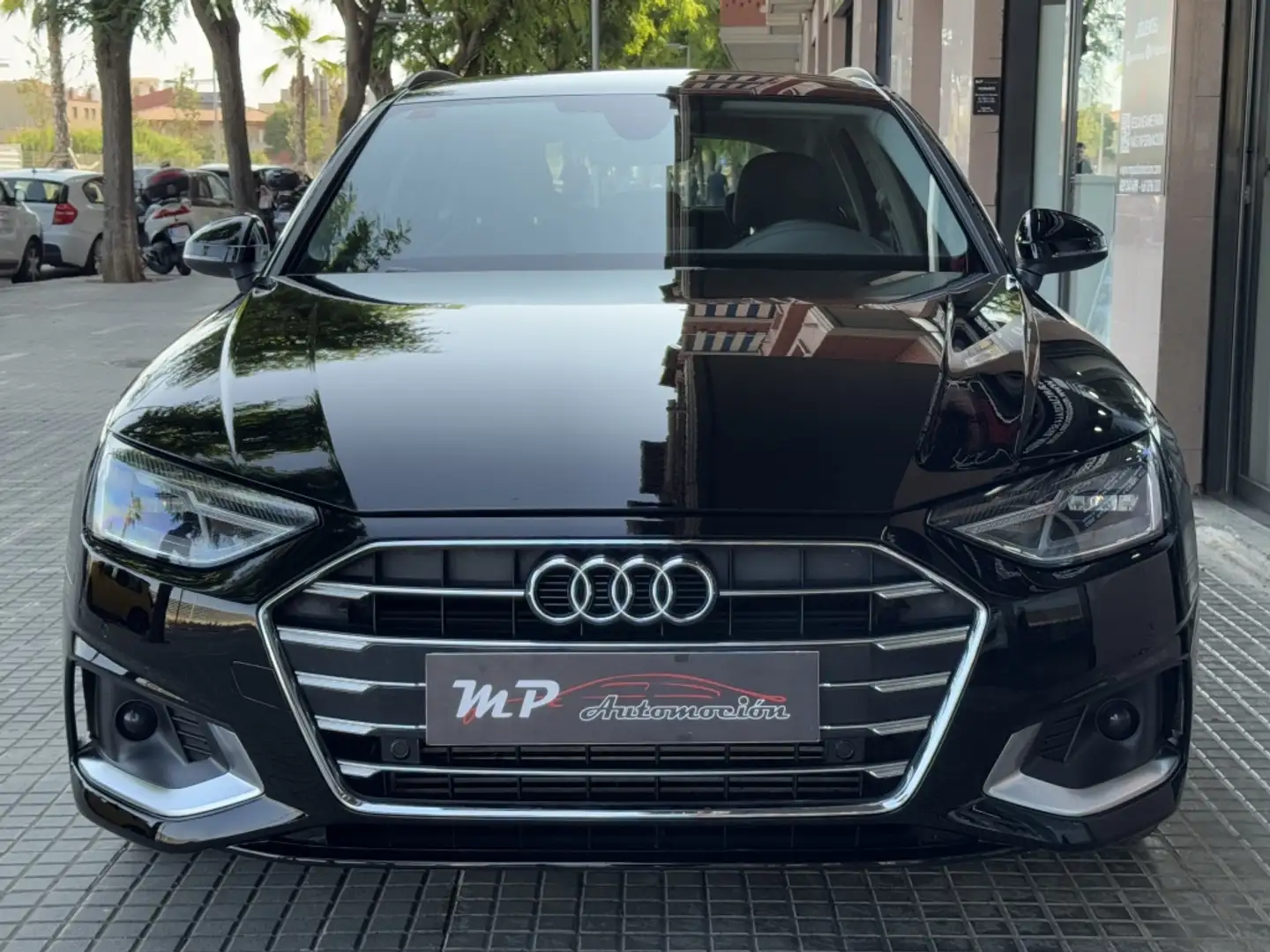 Audi A4 Avant 35 TFSI Advanced S tronic 110kW Negro - 2