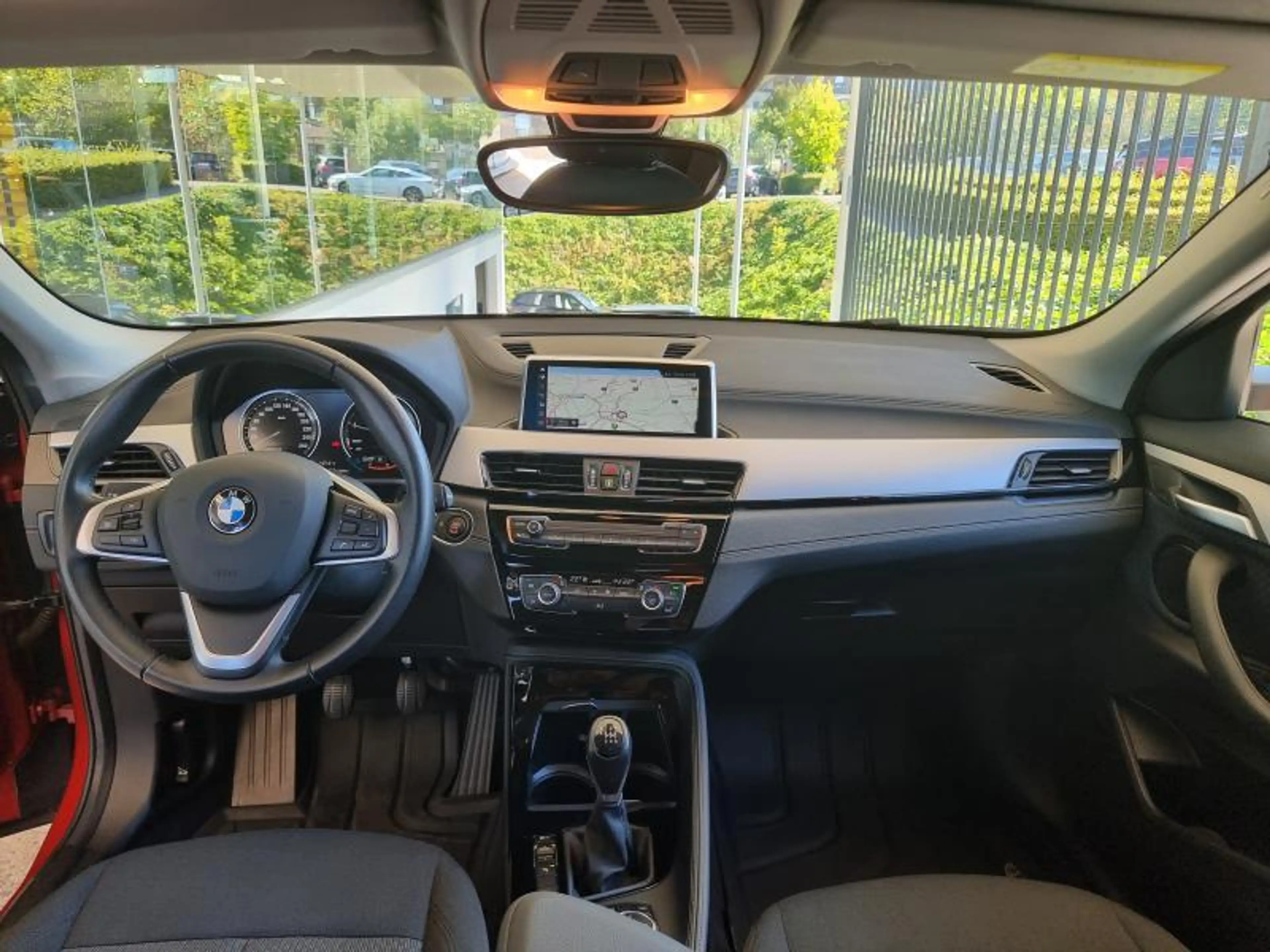 BMW X2 18i — photo 7