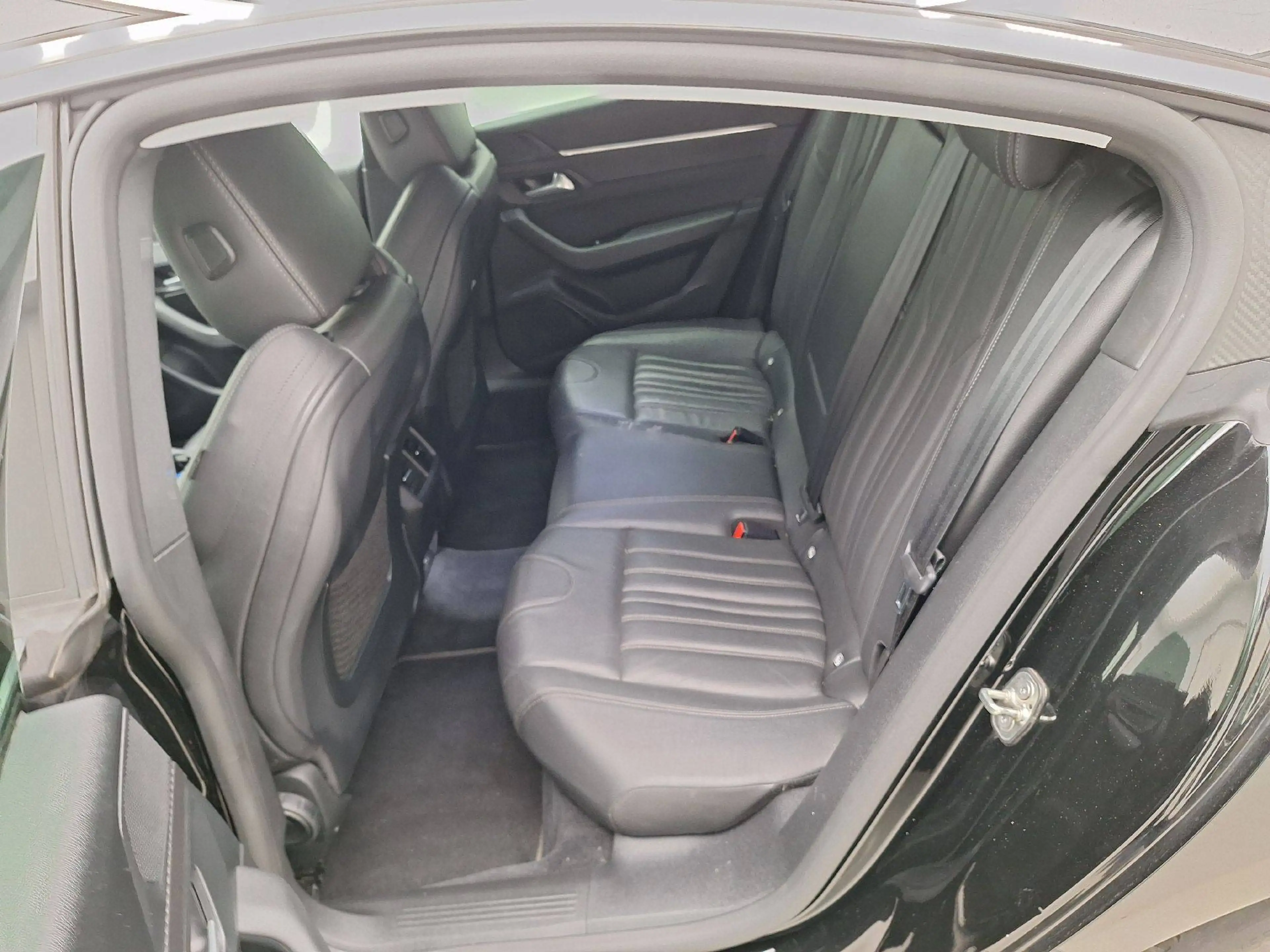 Peugeot 508 508 1.5 BlueHDi Allure Pack S "Netto 13500euro" — photo 7