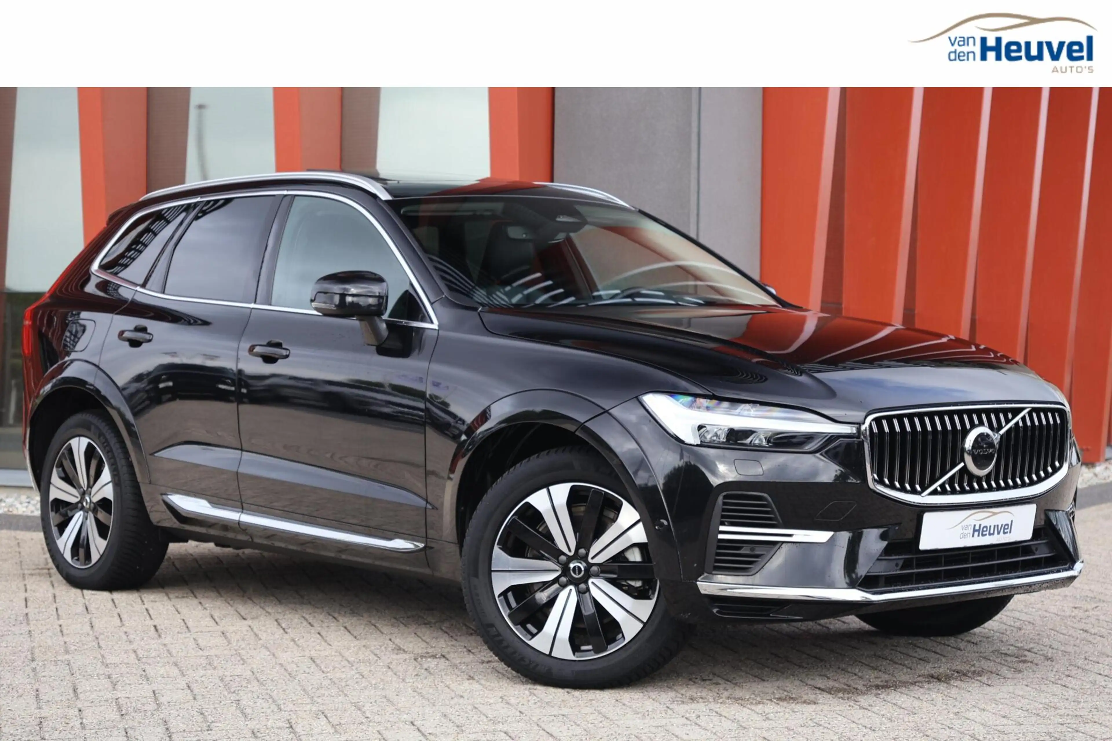 Volvo XC60 T8 Recharge AWD Ultimate Bright | Stoelverwarming