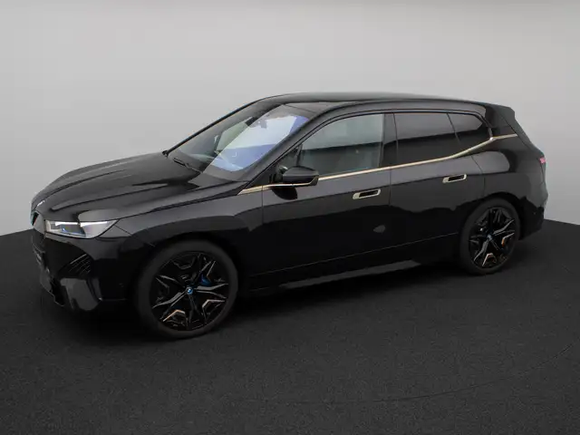 BMW Ix view 12