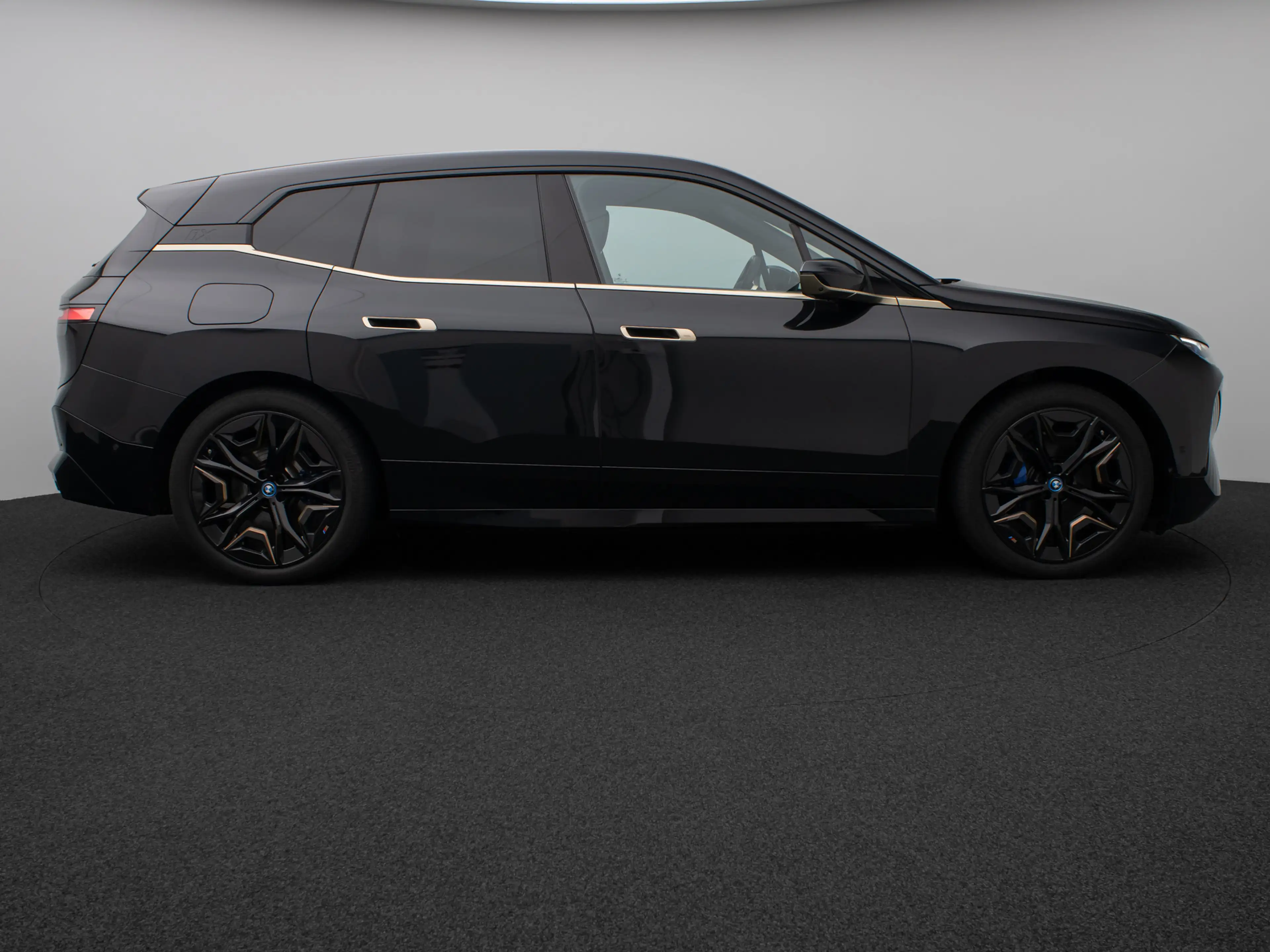 BMW iX Sport SkyLounge Laser 360°DAB H K 22Zoll — photo 5
