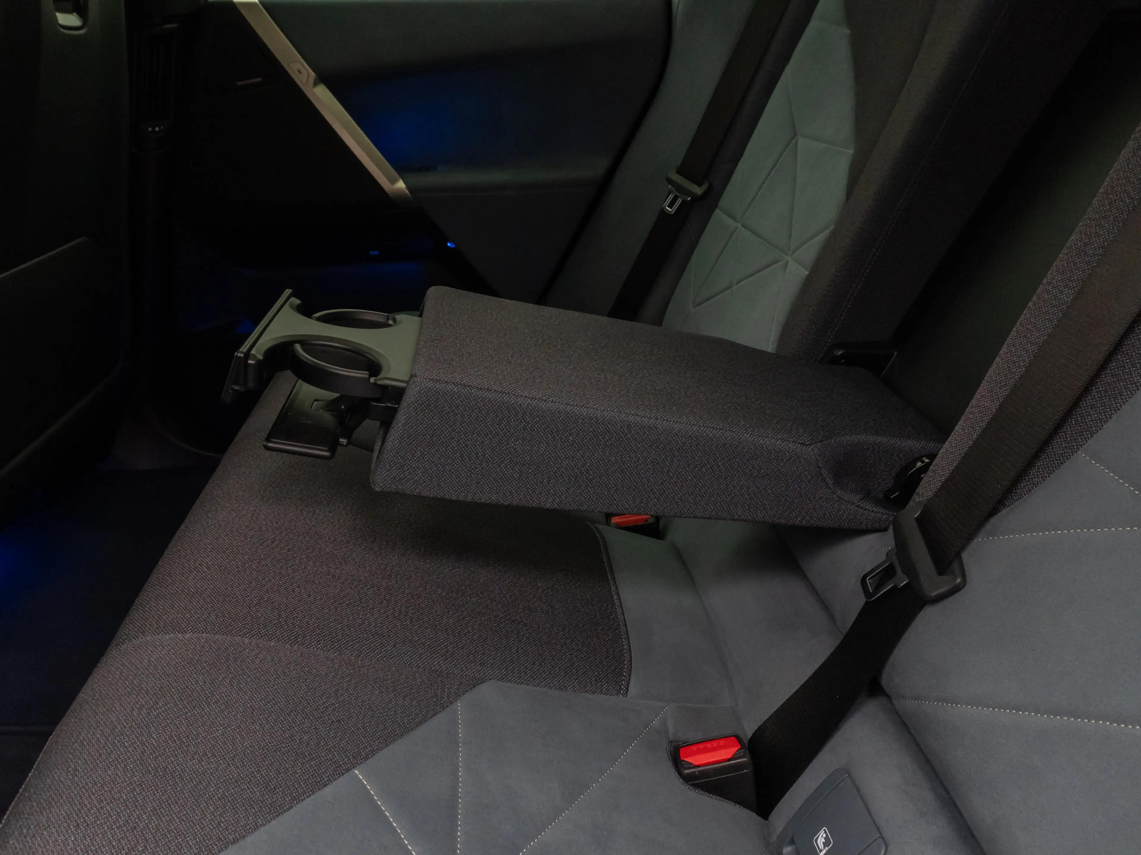 BMW iX Sport SkyLounge Laser 360°DAB H K 22Zoll — photo 26