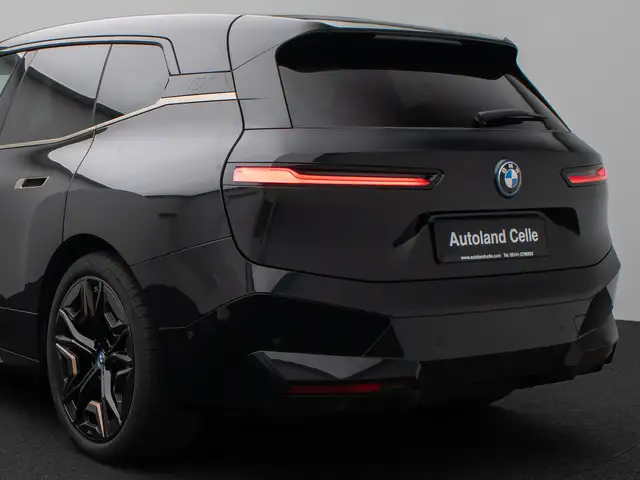 BMW Ix view 14