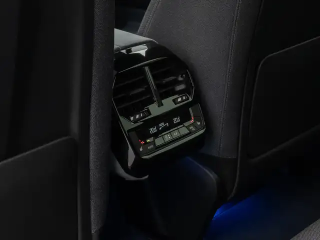 BMW Ix view 28