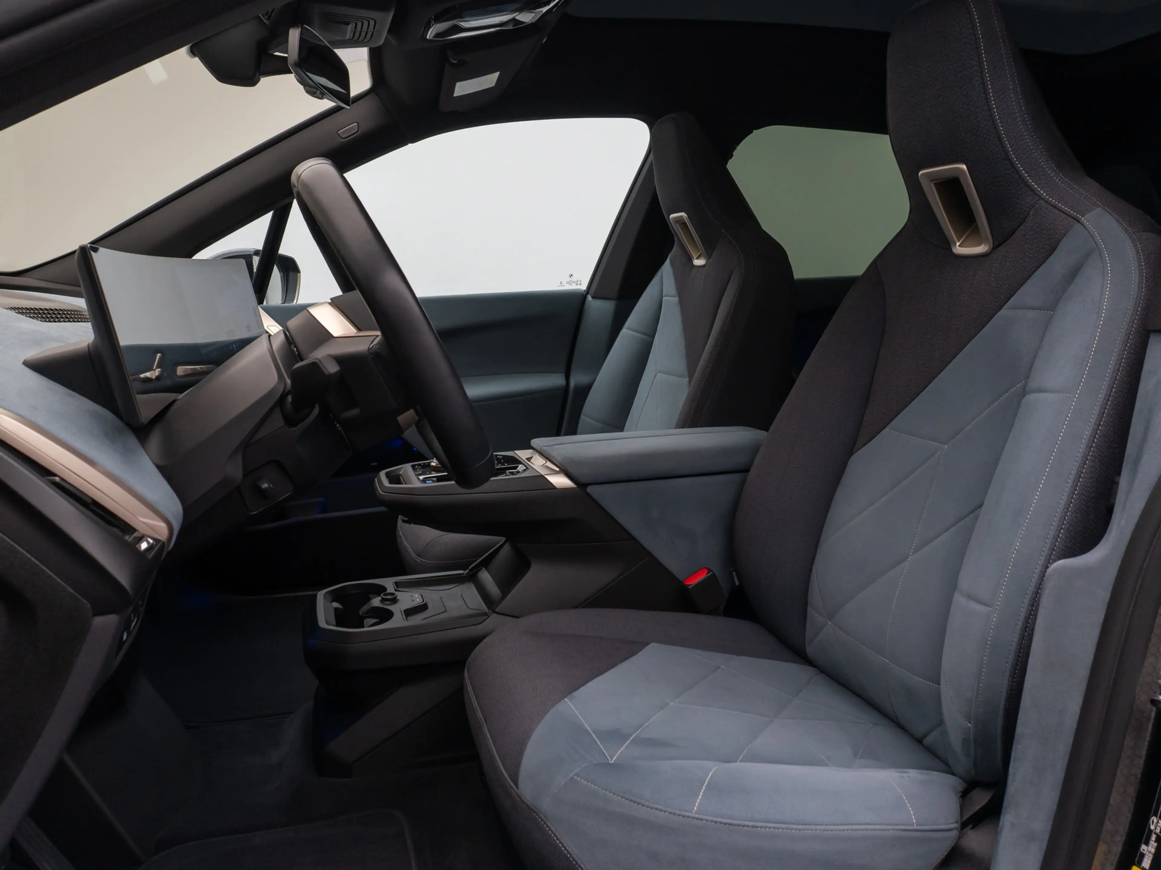 BMW iX Sport SkyLounge Laser 360°DAB H K 22Zoll — photo 34