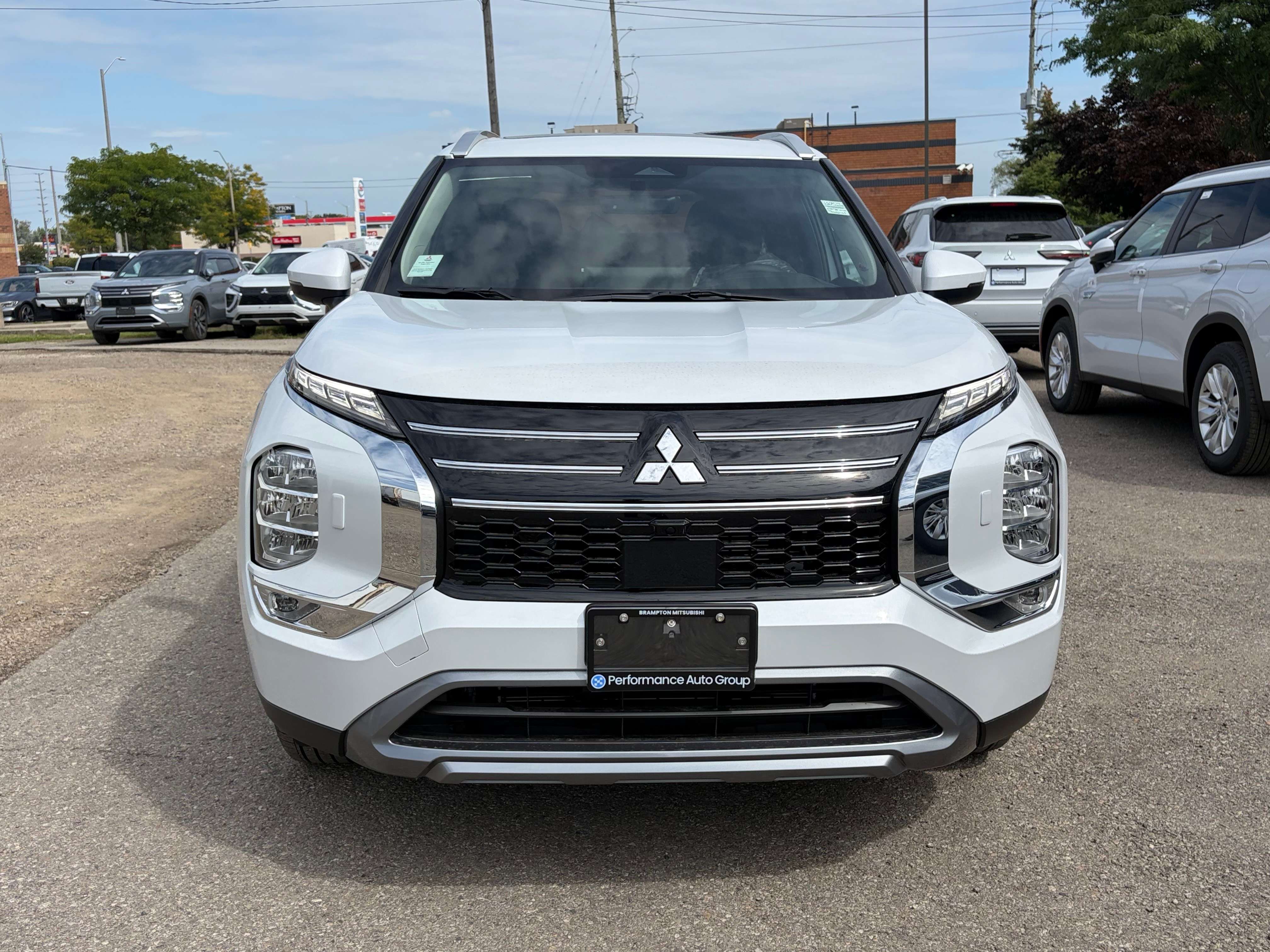 2026 Mitsubishi Outlander PHEV