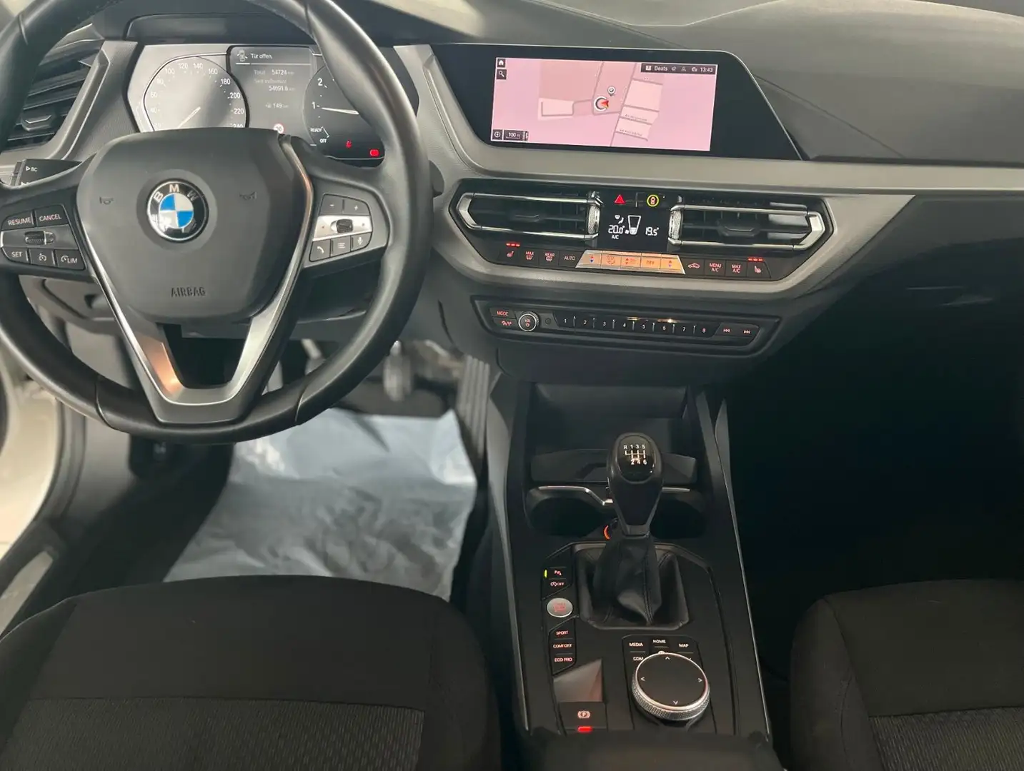 BMW 118 i LED WLAN Comfort Navi Klimaaut.2 Zonen White - 2