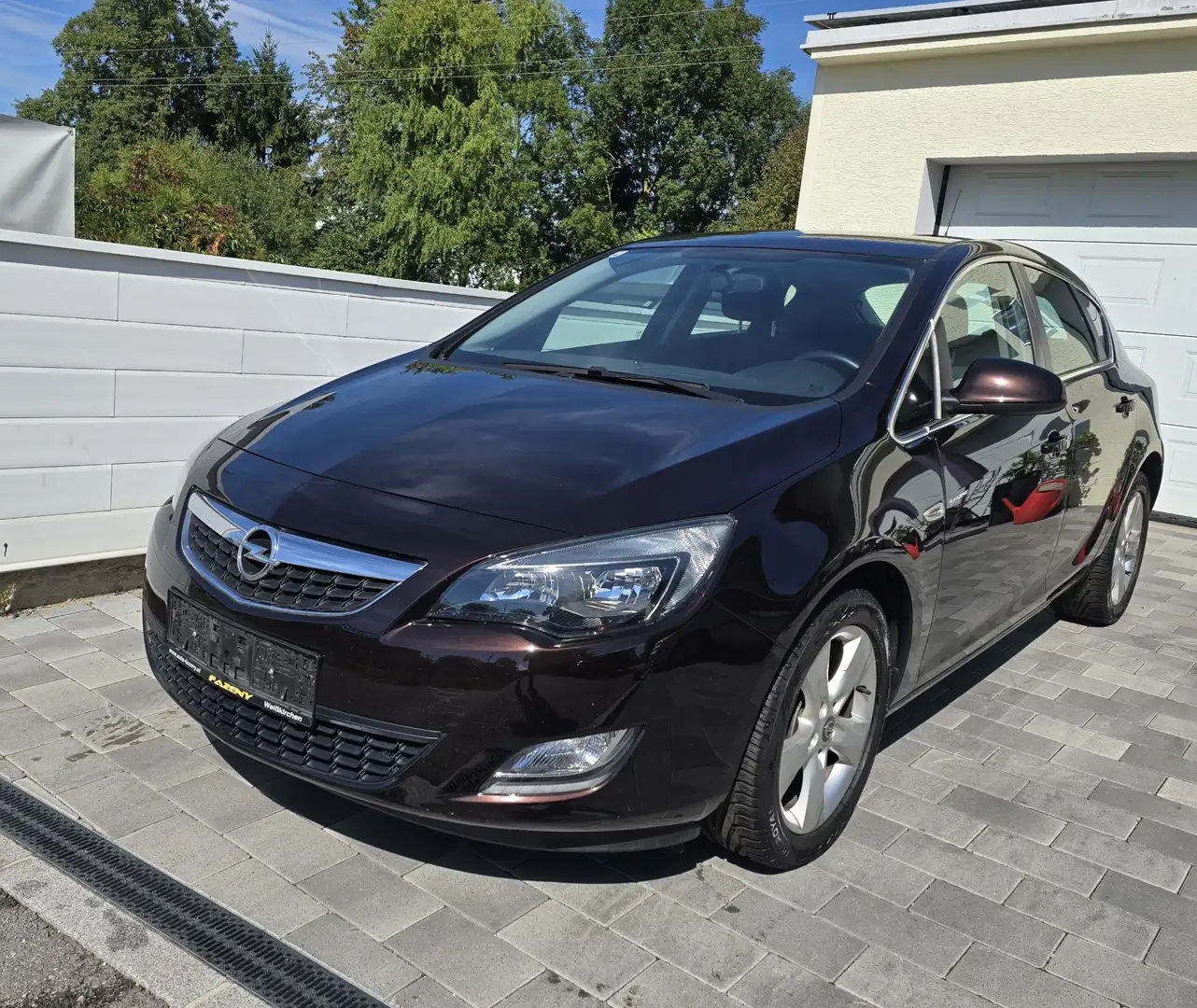 Opel Astra 1,7 CDTI Edition 1.Besitz,Opel Servicegepflegt Braun - 1