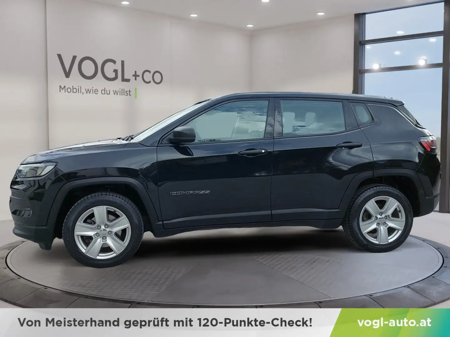 Jeep Compass 1,3 Multiair Sport T4 FWD 6MT Schwarz - 2