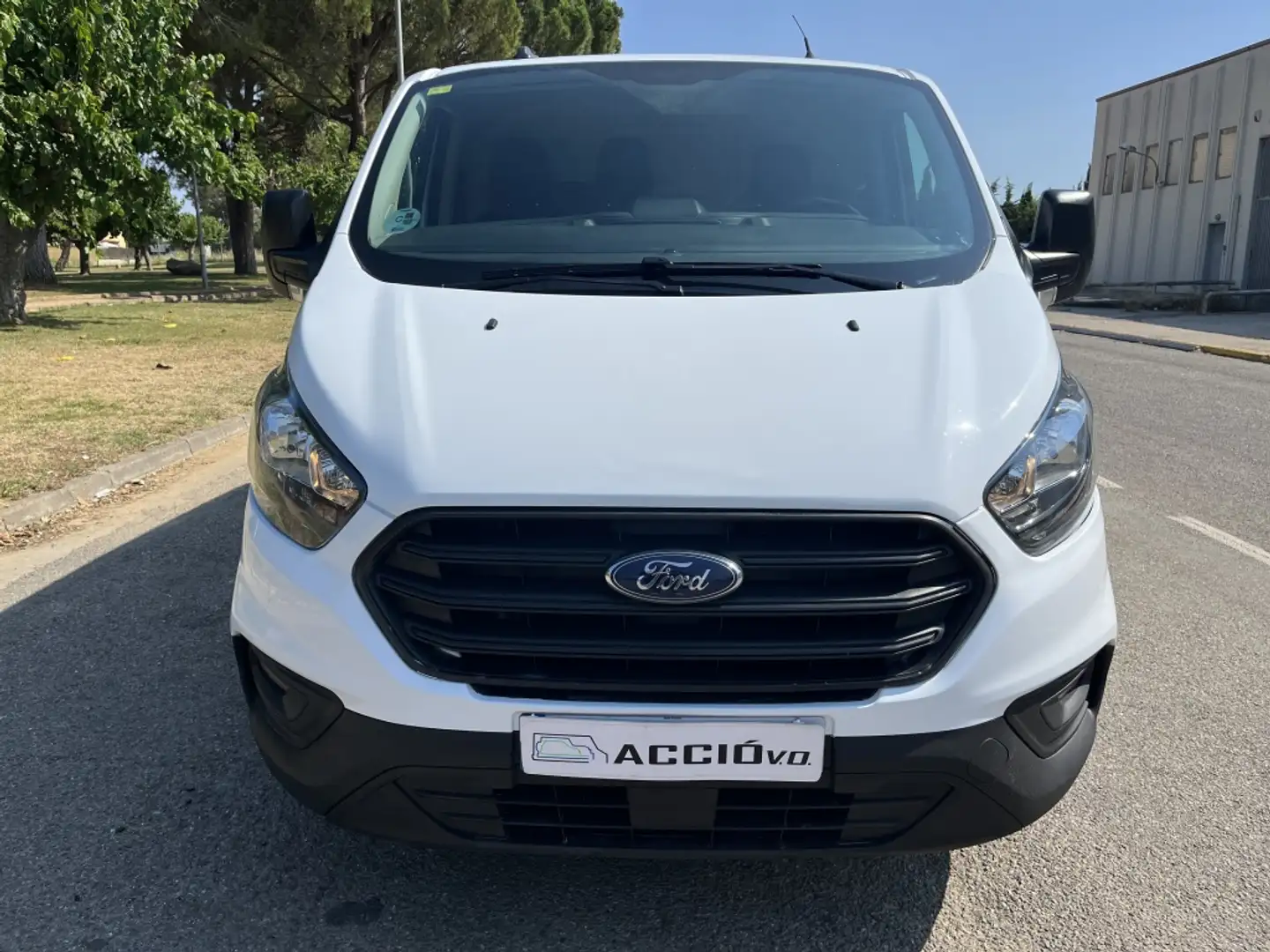 Ford Transit Custom FT 260 L1 Van Ambiente 105 Blanco - 2