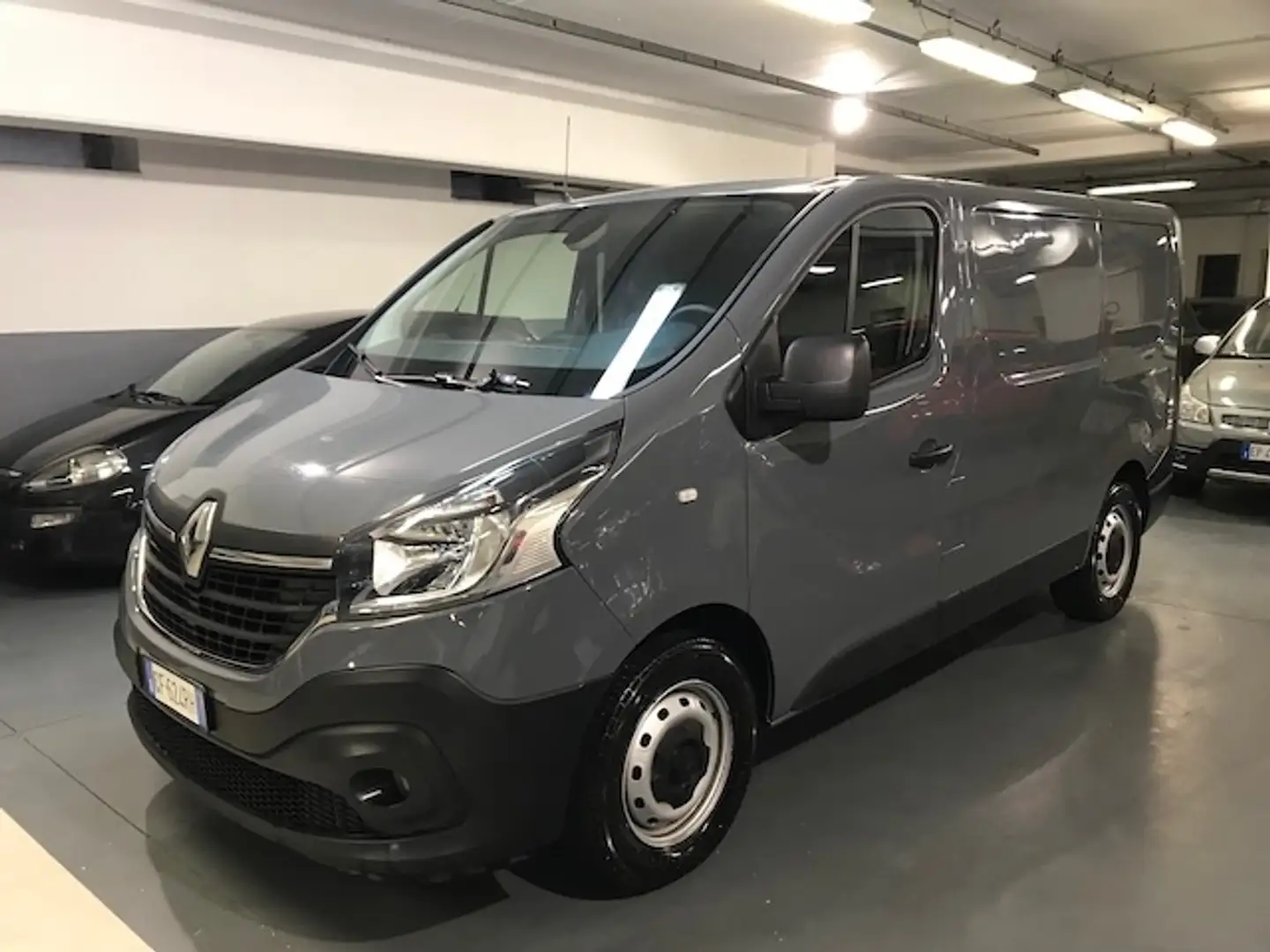 Renault Trafic 2.0 DCI 145CV / L1 H1 / FULL OPTIONAL EURO6 Grigio - 1