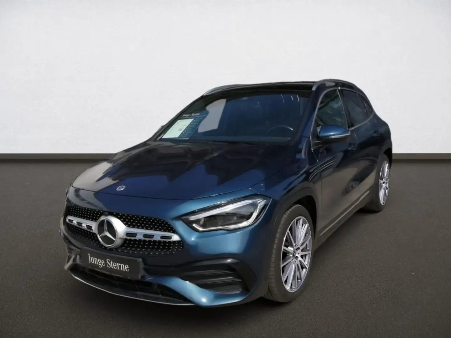 Mercedes-Benz GLA 200 d AMG*Standhzg*Pano*AHK*EDW*RKam*MBUX*8G Blau - 2