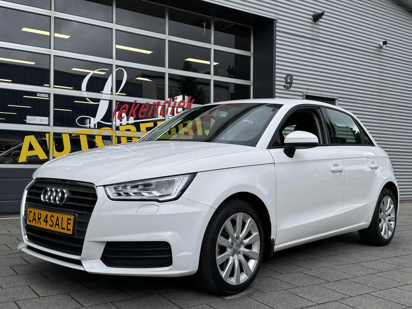 Audi A1 Sportback 1.4 -16V TFSI - Airco I Xenon I Sport ve Bianco - 1