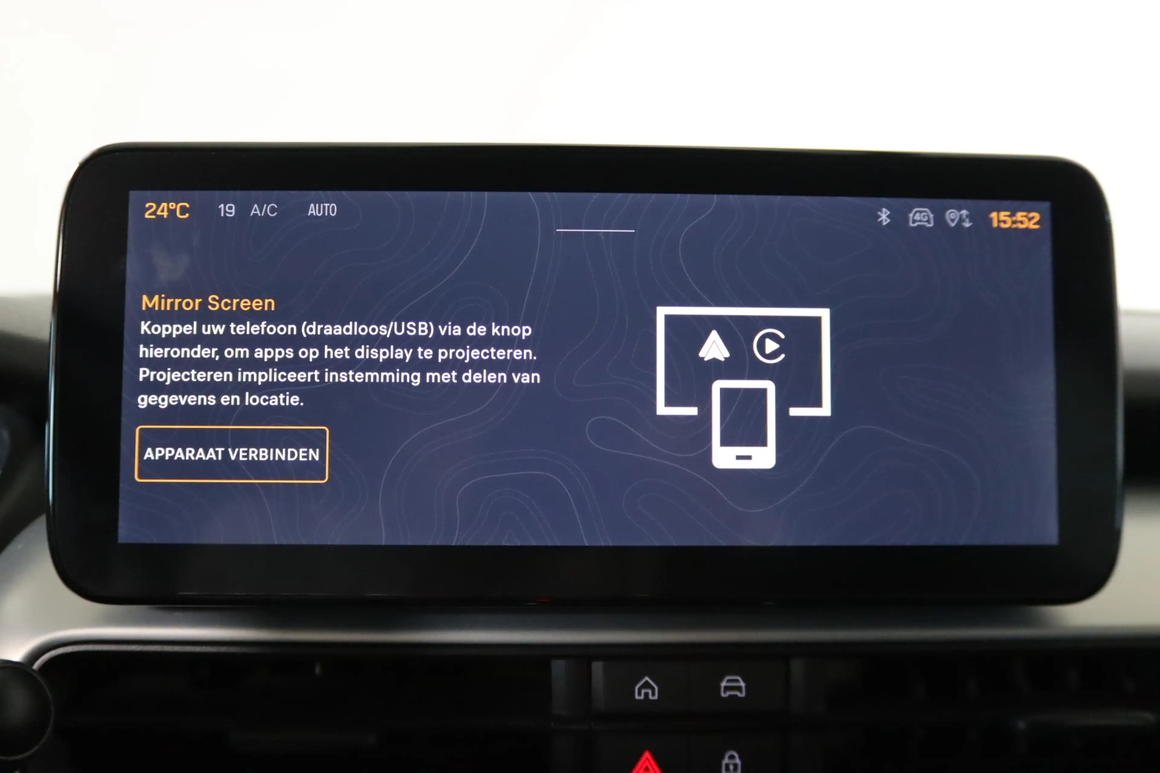 Jeep Avenger 1.2 e-Hybrid Altitude Apple Carplay/Android Auto, — photo 35