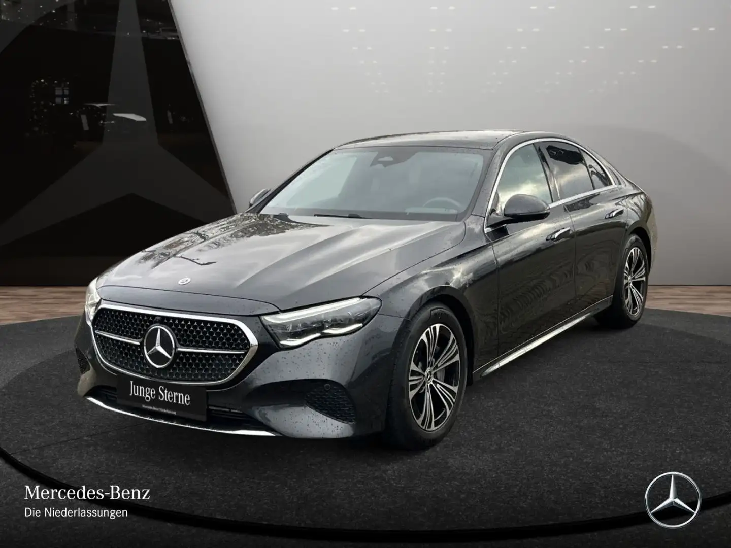 Mercedes-Benz E 450 d 4M Avantgarde 360° Pano Distr. Sitzklima Grau - 2