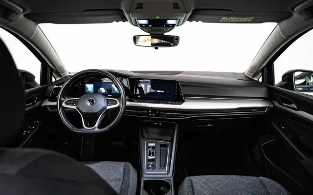 Volkswagen Golf view 10
