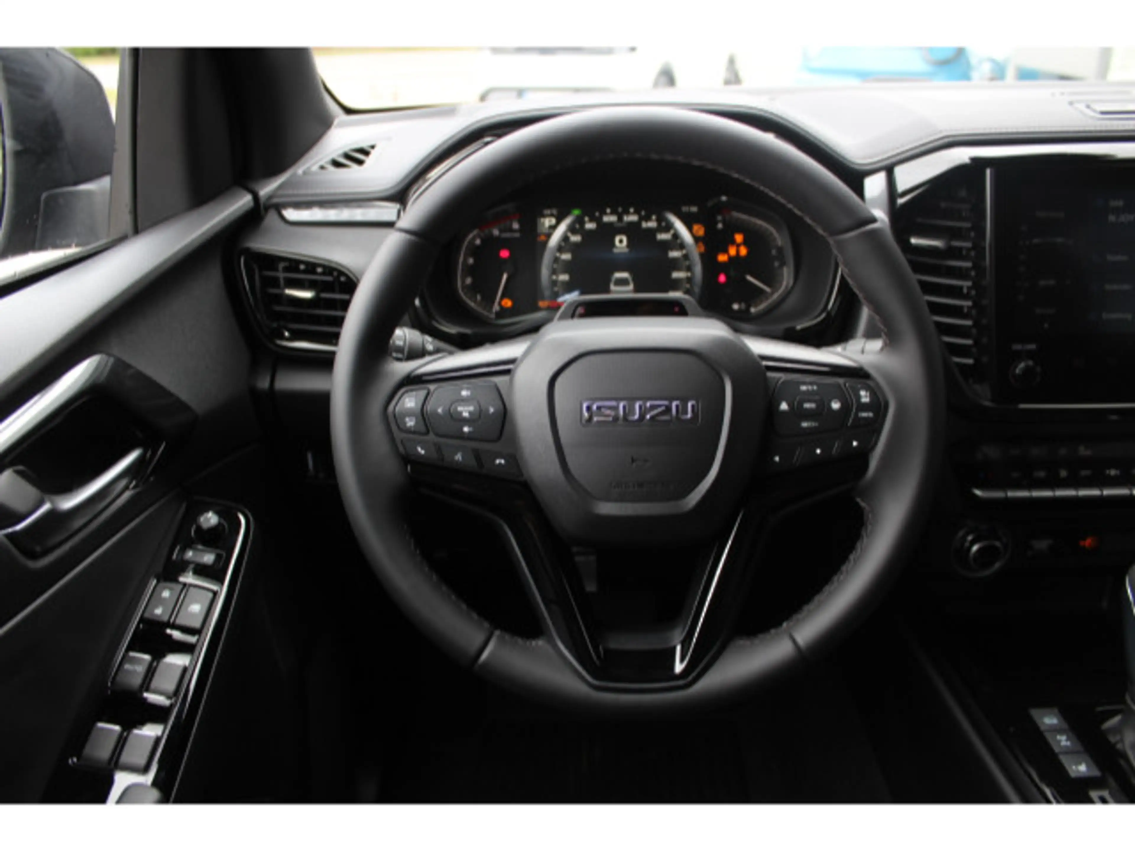 Isuzu D-Max 4x4 Double Cab 2.2 D V-CROSS Automatik — photo 9