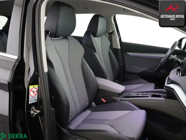 Skoda Enyaq view 11