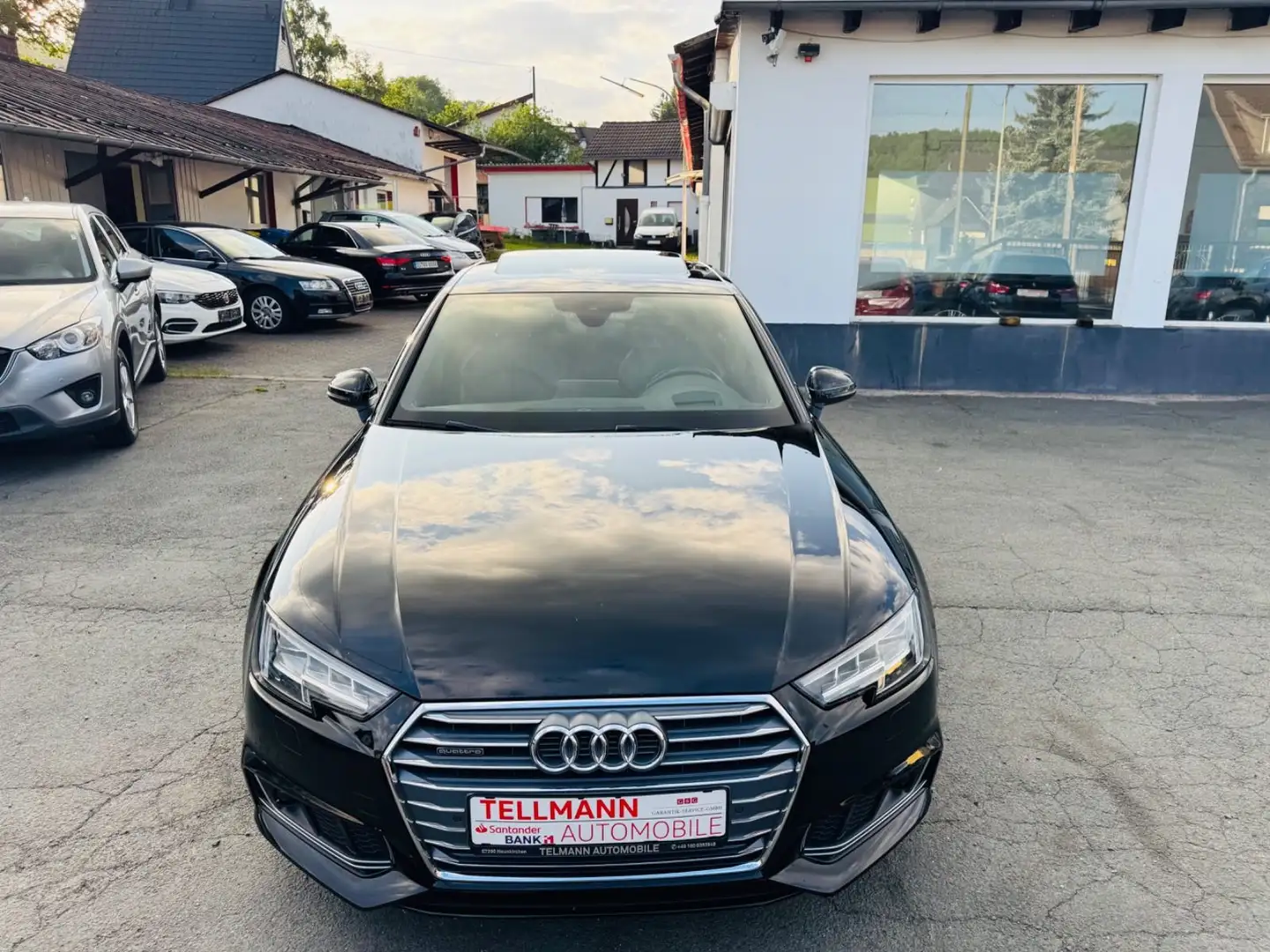 Audi A4 Lim. quattro S-Line/Head-up/Led/ACC/Lane-ass/ Schwarz - 2
