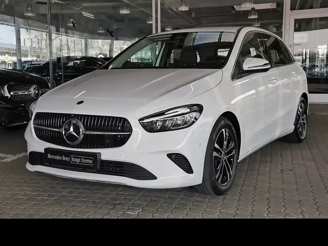 Mercedes-Benz B 200 STANDHEIZUNG+TOTWINKEL+360°+CARPLAY+KAMERA