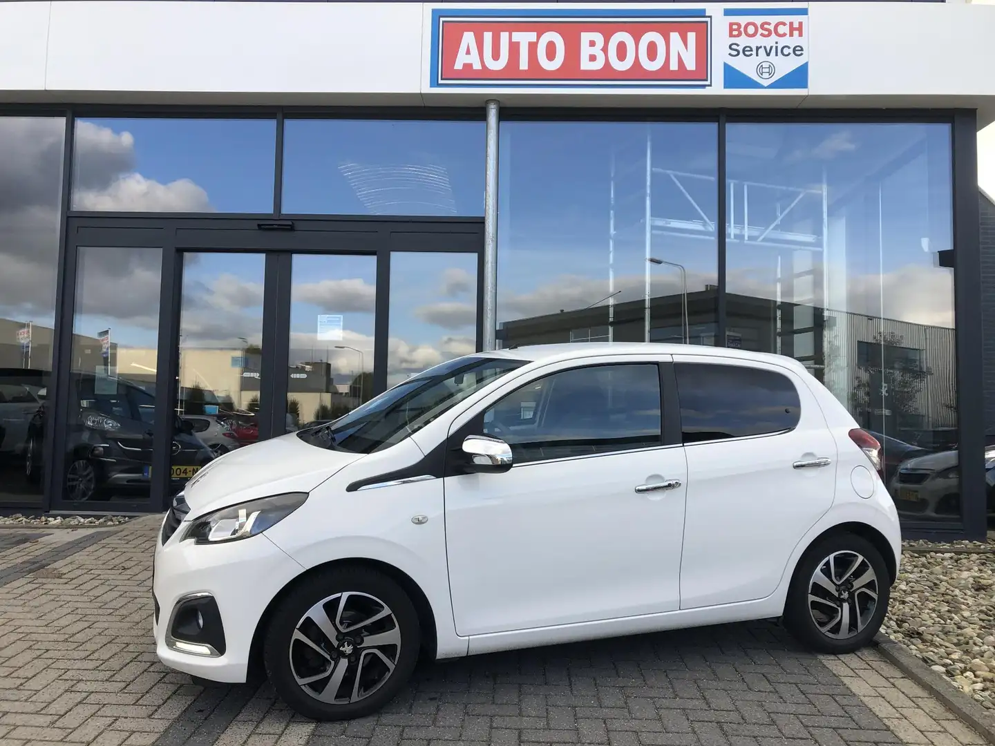 Peugeot 108 1.0 e-VTi : LEER/P-CAM/CLIMA/LED/ KEYLESS/BTA/P-GL Blanc - 1