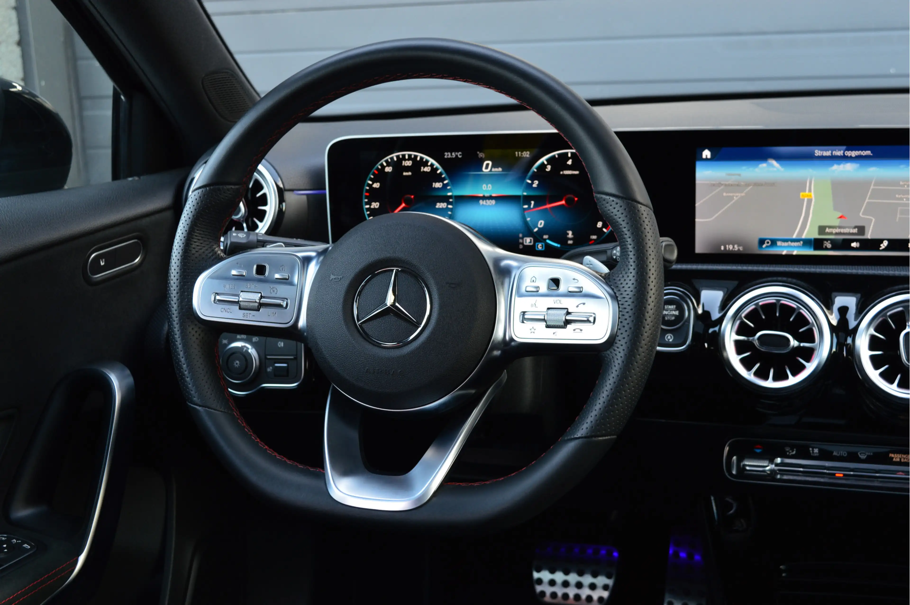 Mercedes-Benz A 200 Business Solution AMG | PANO | CAMERA | ORG. NL | — photo 21