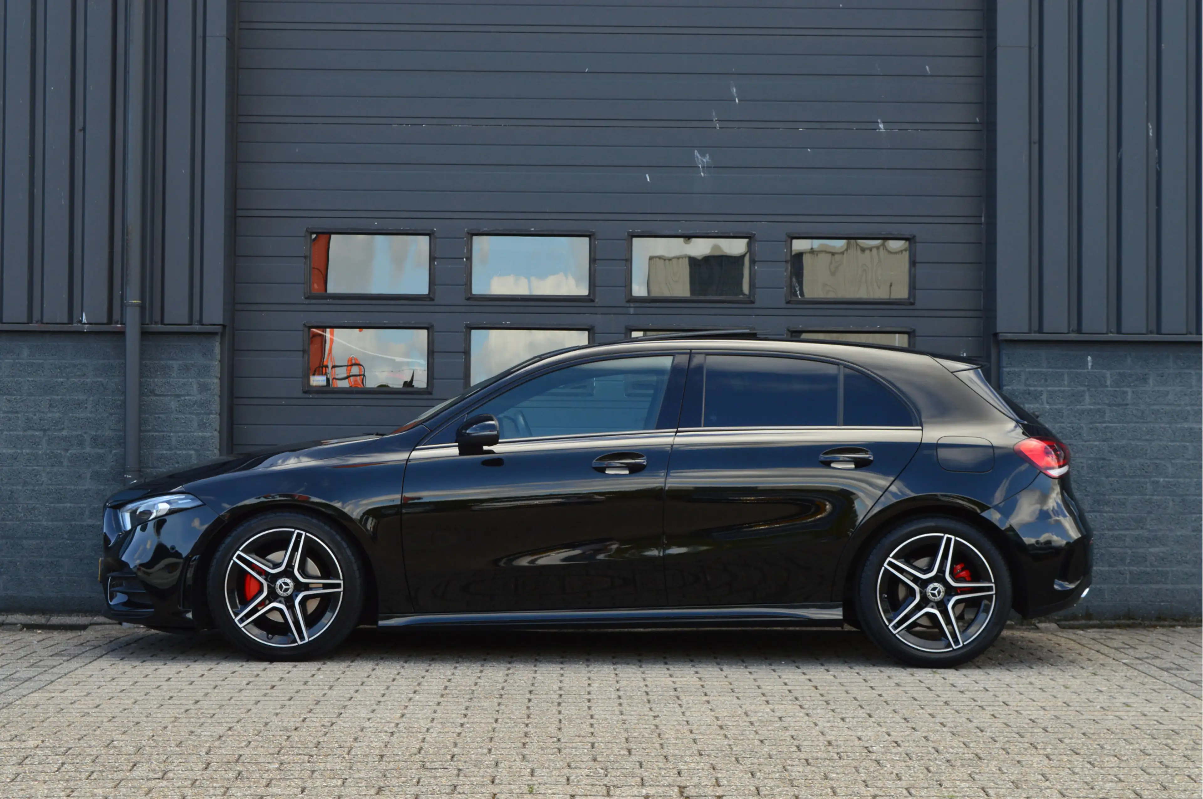 Mercedes-Benz A 200 Business Solution AMG | PANO | CAMERA | ORG. NL | — photo 3