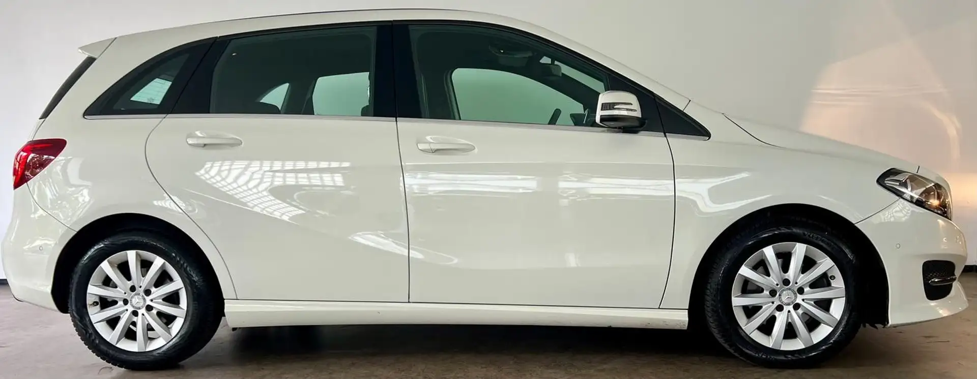 Mercedes-Benz B 200 AHK,Temp,Klima,Kamera,2xPDC,TÜV&SERV NEU Weiß - 2