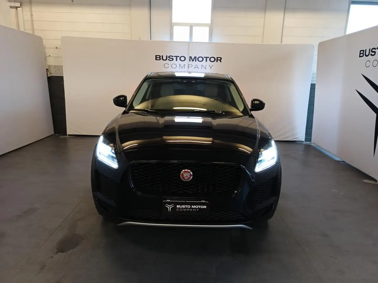 Jaguar E-Pace 2.0D 150 CV AWD aut. S Noir - 2